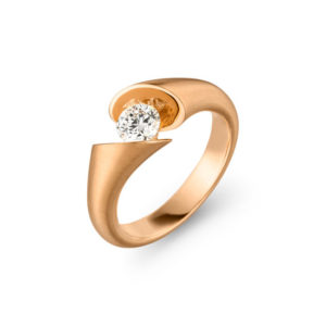 Design ring Calla met één briljant geslepen diamant