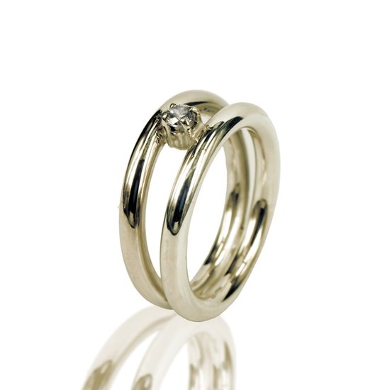 beest Symmetrie heilig Zilveren of gouden ring met briljant geslepen diamant | Juwelier de Tijd