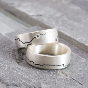 Zilveren IJssel-ring met briljant