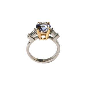 Handgesmede bicolour ring Alexandra met tanzaniet en diamanten 2,37ct