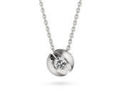 Design collier Calla met één briljant geslepen diamant