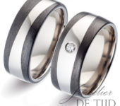 Titanium met carbon Trouwringen met één briljant