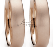 Rosewood exclusieve kleur gouden Trouwringen