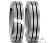 Titanium met zwart keramiekTrouwringen 5mm breed met briljant