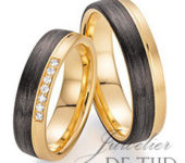 Abrikoos gouden met carbon Trouwringen en 7 briljant geslepen diamanten 5,5mm breed