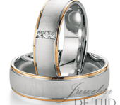 Wit metAbrikoos gouden Trouwringen 6mm breed met 3 briljant geslepen diamanten