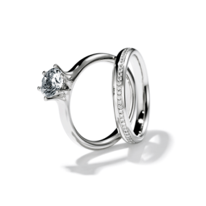 Solitaire ring Diva met trouwring