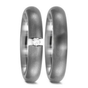 Titanium spanring set met briljant 0,05ct