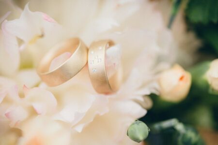 Bruiloft van Lauren & Guus – trouwringen De Tijd