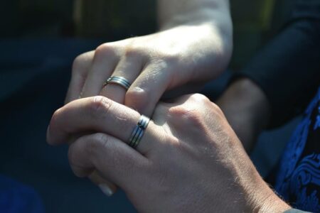 Bruiloft van Marieke & Bram – trouwringen De Tijd