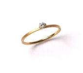 Geelgouden verlovingsring Princess