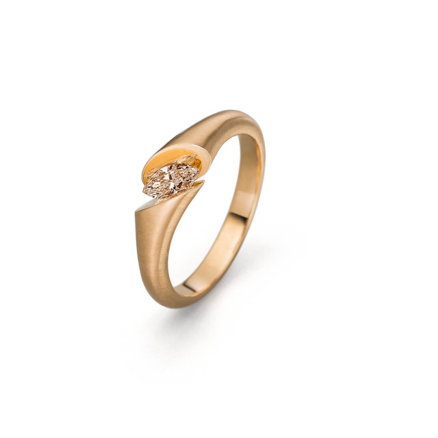 Witgouden ring Calla