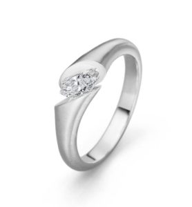 Witgouden ring Calla