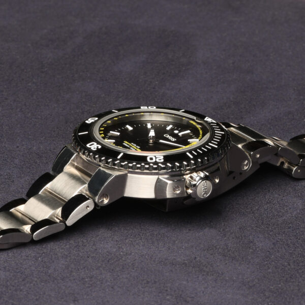 Oris Aquis Depth Gauge