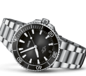 Oris Aquis Date 41.5 Calibre 400
