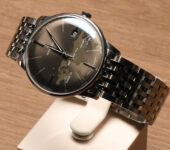 Junghans Meister Mega