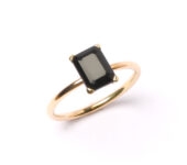 JRR0059G Geelgouden ring met onyx