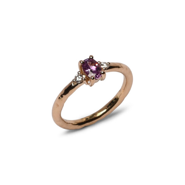 Geelgouden ring met roze saffier JRR0097G.01