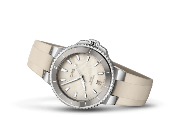 Oris Aquis Date 36.5 01 733 7792 4151 61FC