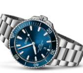 Oris Aquis Date 41.5 01 733 7787 4135 04PEB