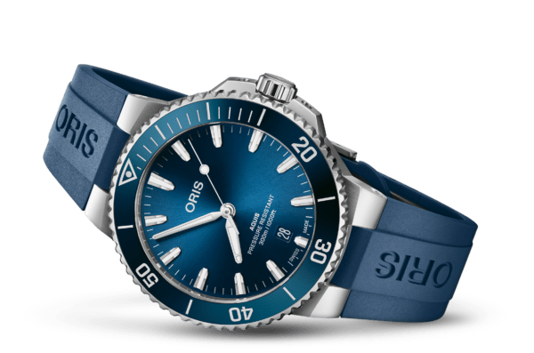 Oris Aquis Date 41.5 01 733 7787 4135 35FC