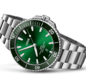 Oris Aquis Date 43.5 01 733 7789 4157 04PEB