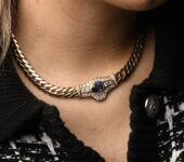 Geelgouden collier met saffier en diamanten VJBC0462G