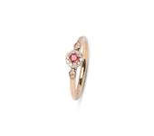 Gouden vintage ring met robijn 0,10ct