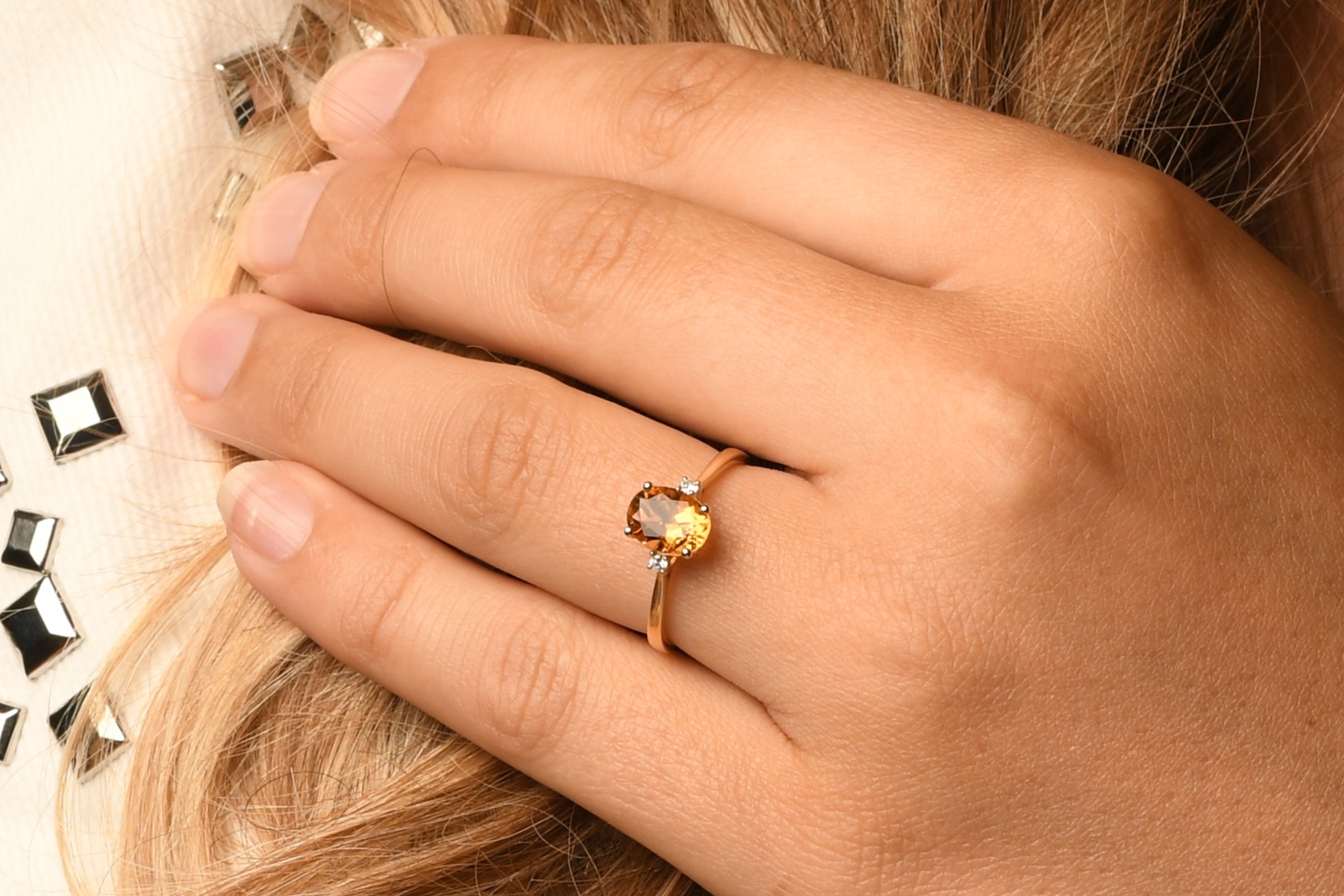 Gouden geboortesteen ring ovaal 8x6mm