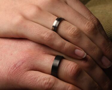 Platina met zirkonium trouwringen