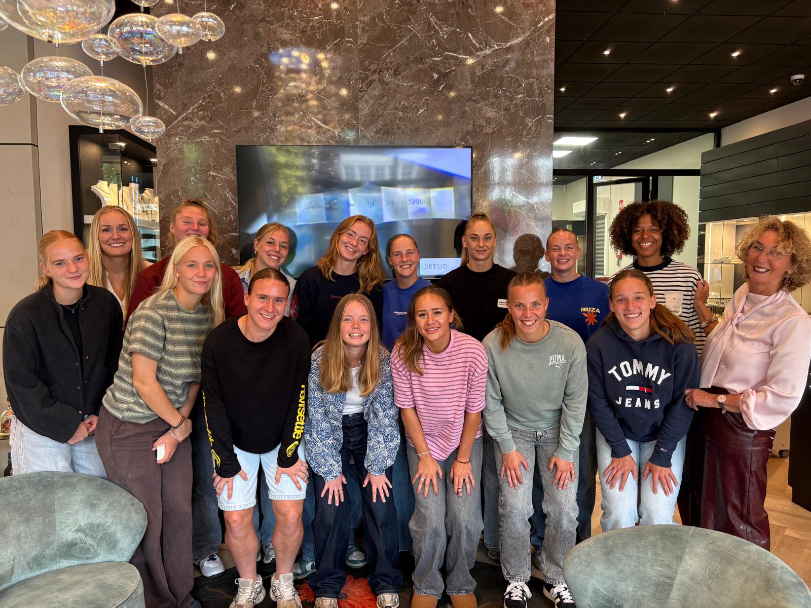 De Tijd – Droommaker van De Graafschap Vrouwen #2