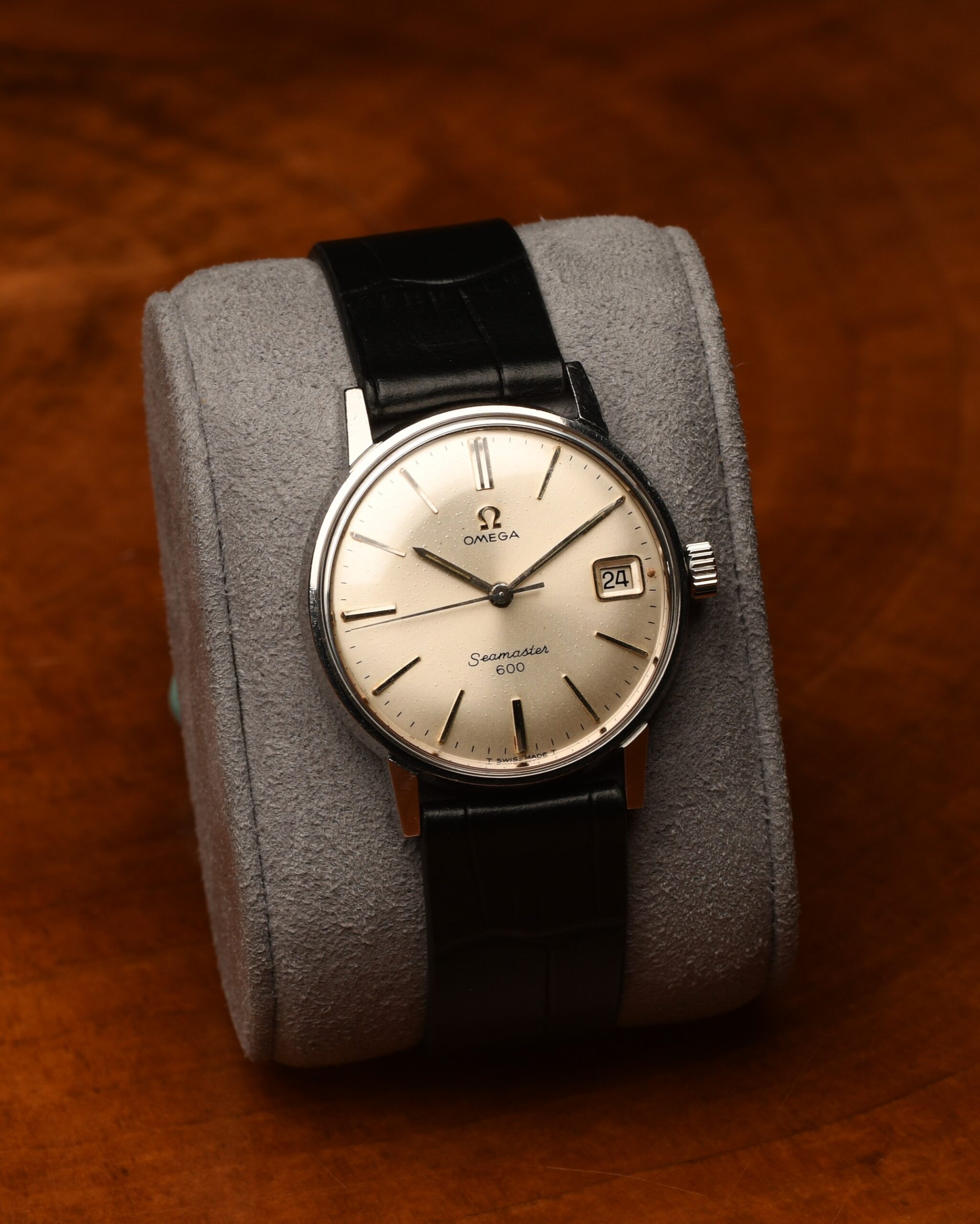 Omega Seamaster 600 Date – Genève 136.011 – Cal. 613 Manual Wind